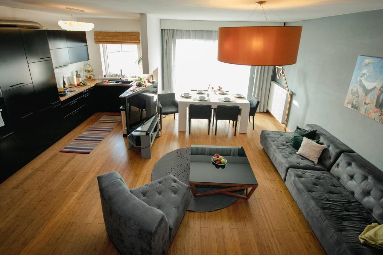 Dwupoziomowy, Rodzinny Apartament. Ochrona, Garaz. Varsóvia Exterior foto